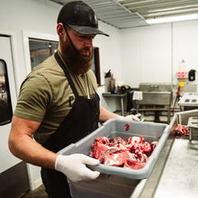 Load image into Gallery viewer, Bearded Butchers 50 lb Poly Meat Lug and Lid Combo